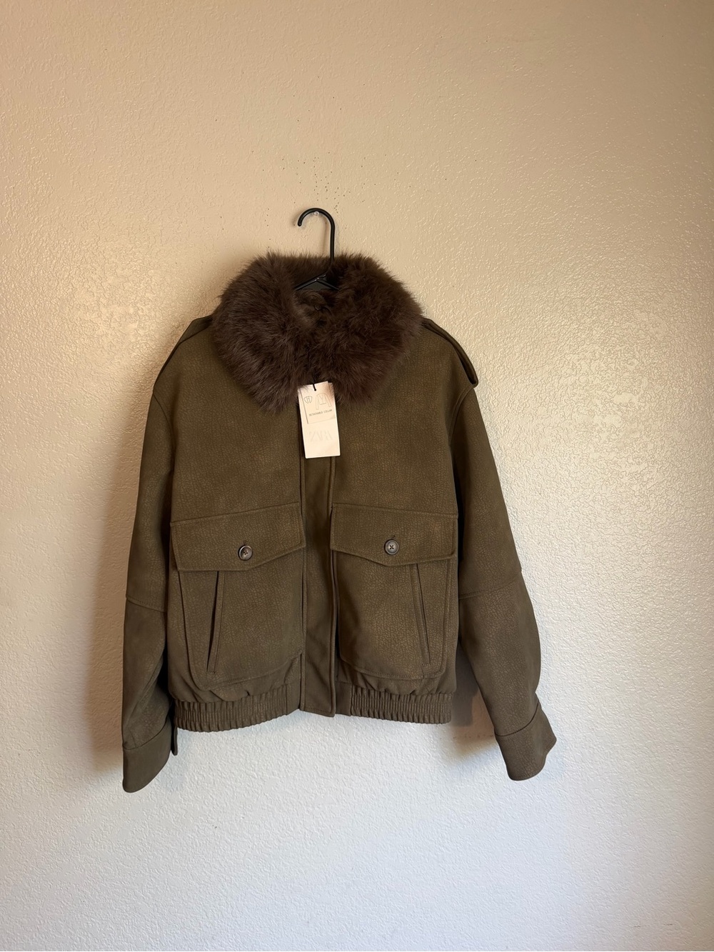 Zara women’s removable collar faux suede jacket size M